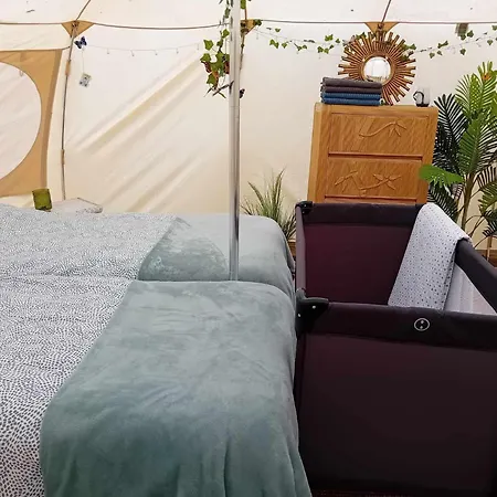 Tente de luxe Glamping La Fraventure Saint-Palais (Allier)
