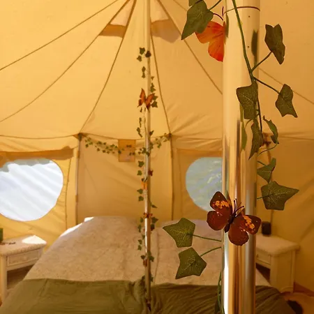 Glamping La Fraventure Saint-Palais (Allier)
