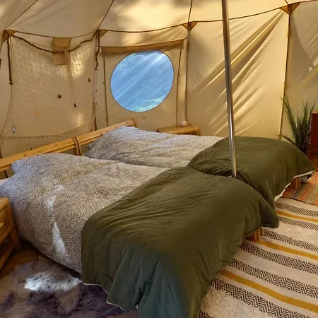 Glamping La Fraventure ラグジュアリーテント *