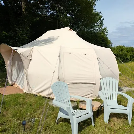 Tente de luxe Glamping La Fraventure Saint-Palais (Allier)