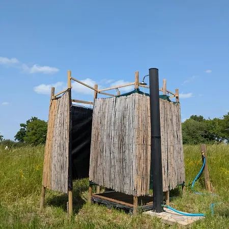 Glamping La Fraventure ラグジュアリーテント *